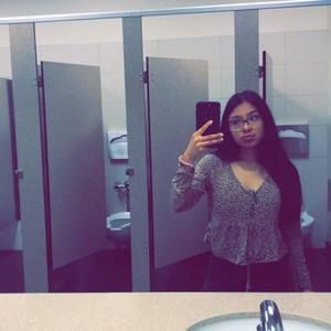 Meet your Posher, Gabriela